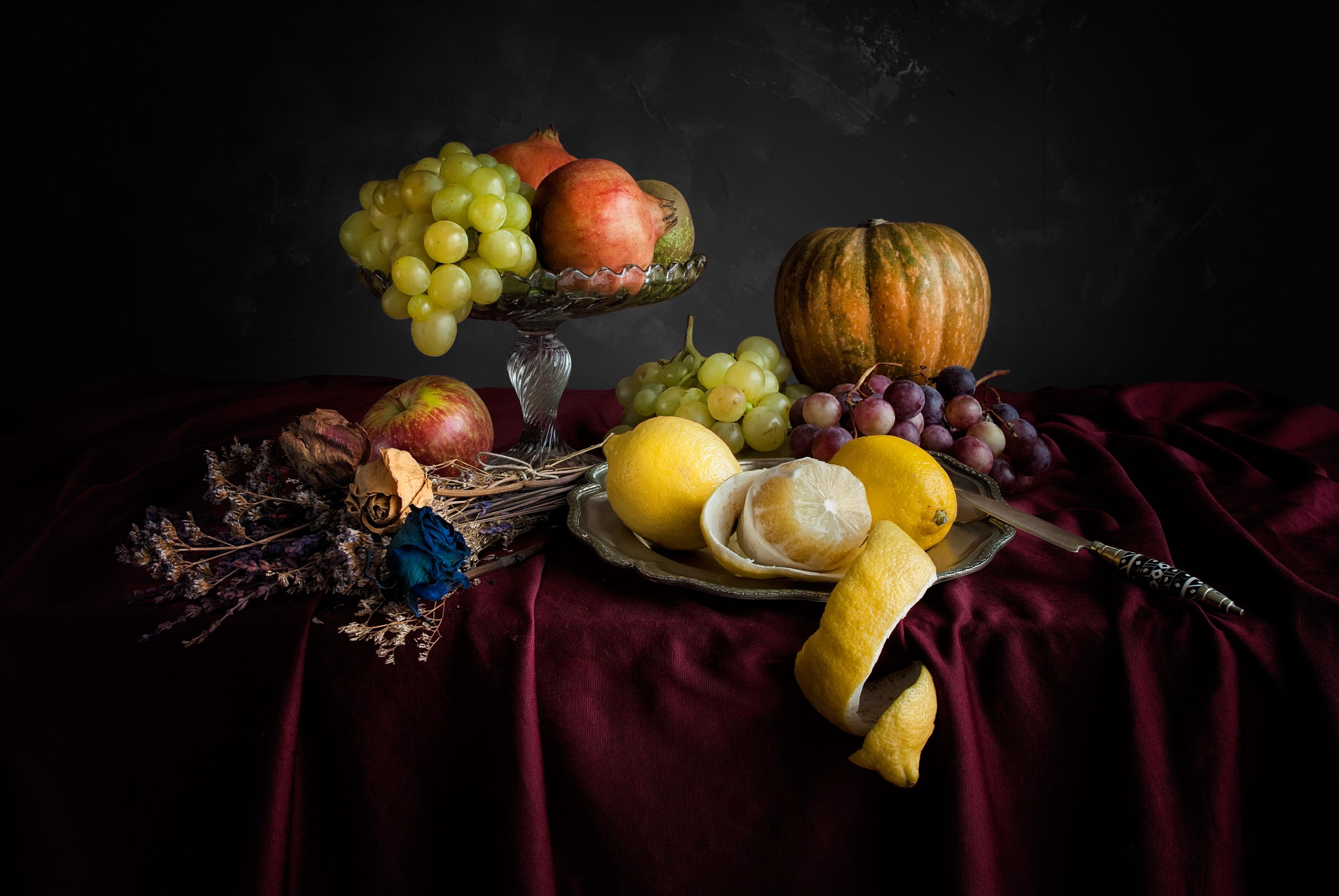 Wallpapers table fruit pomegranate on the desktop