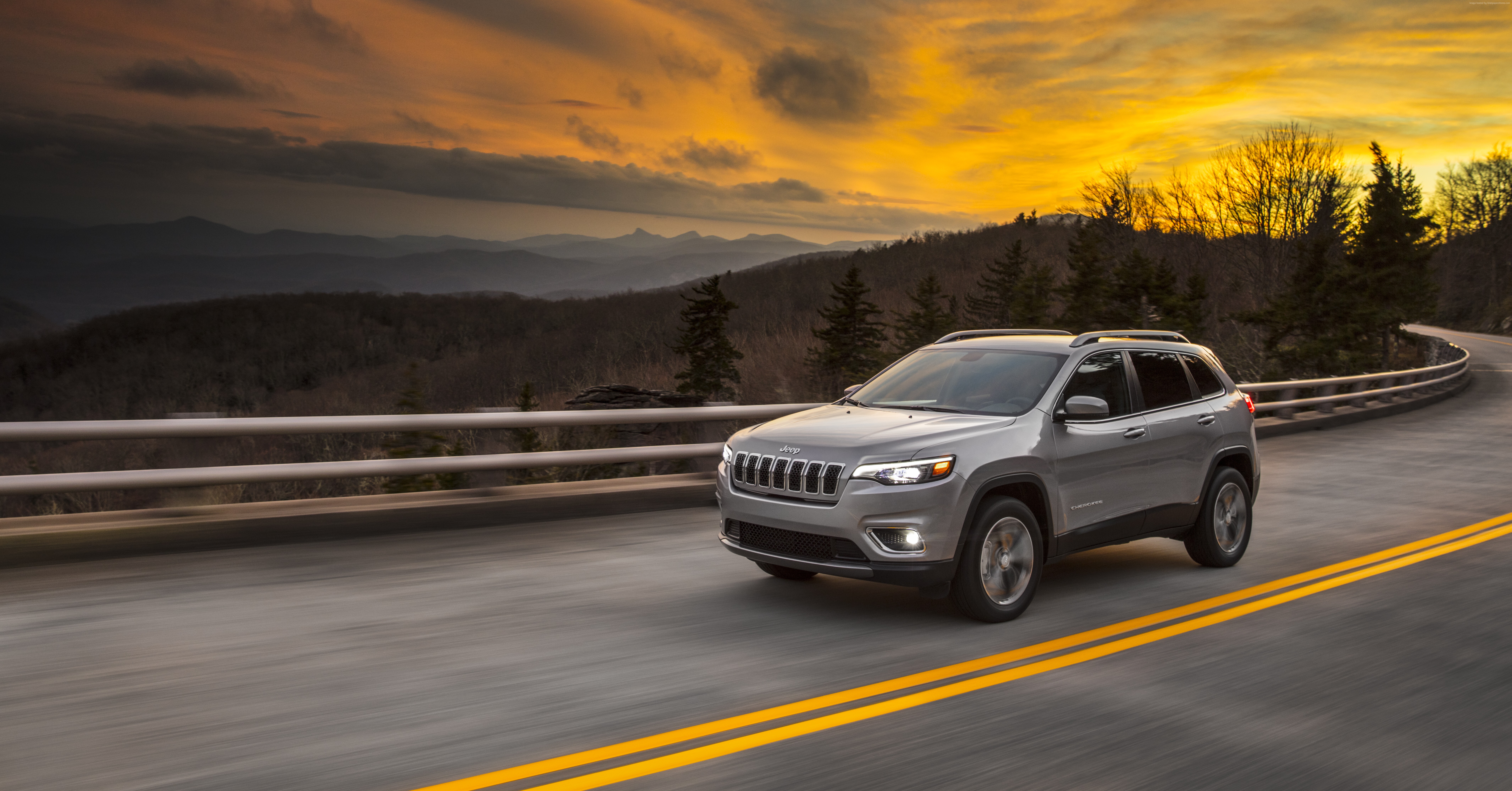 Бесплатное фото Jeep Cherokee